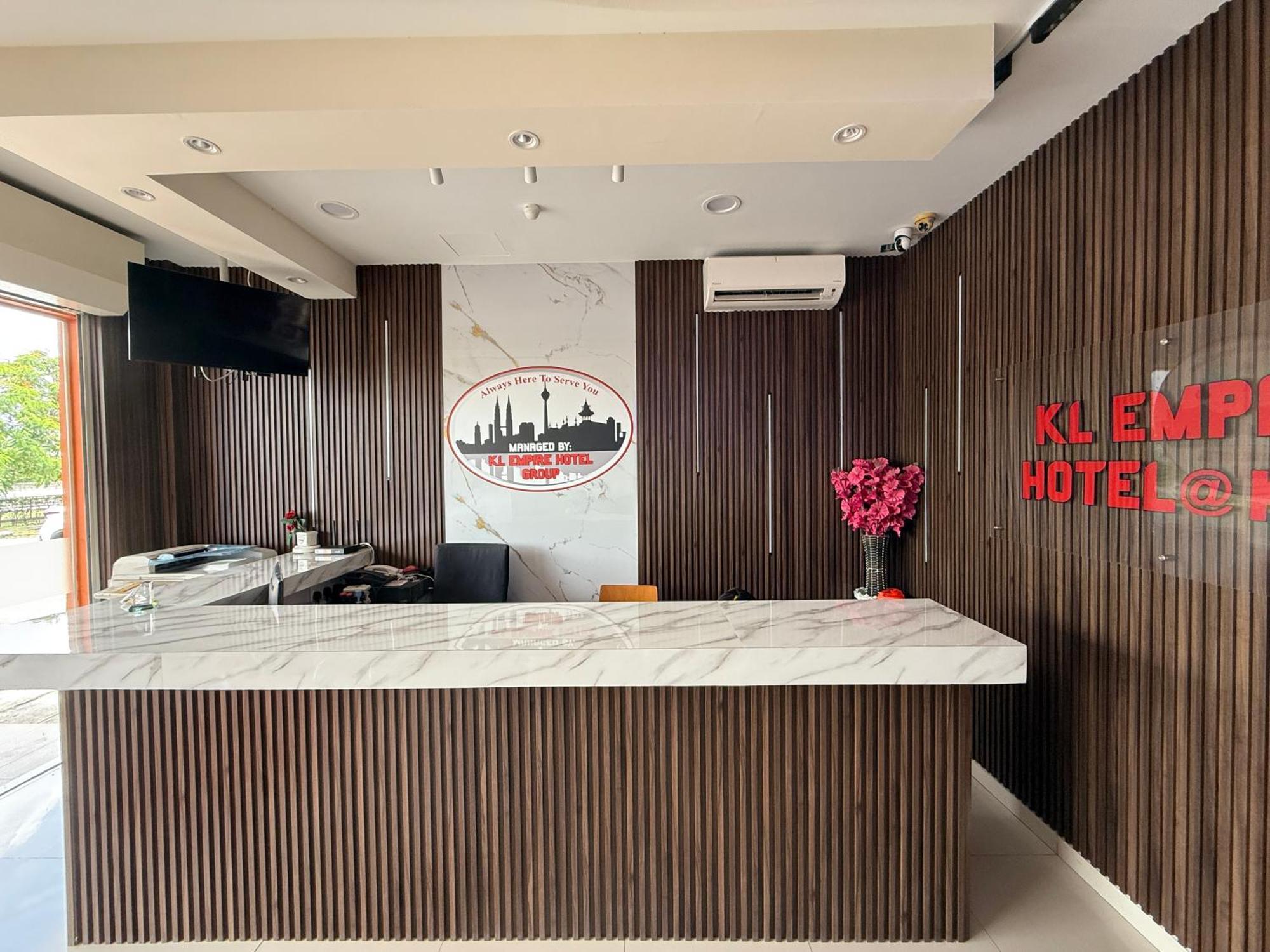 Kl Empire Hotel Klia, Formerly Known As Adiff Palace Klia 세팡 외부 사진